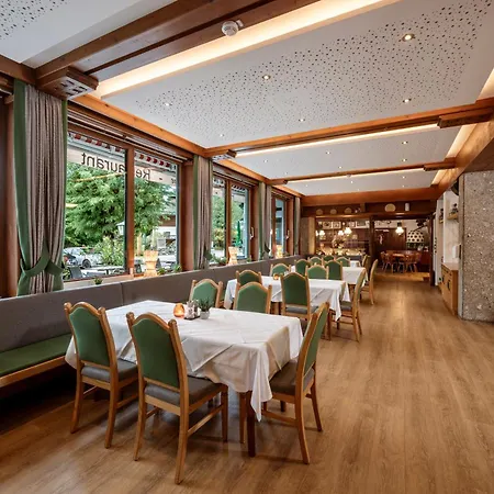 & Taferne Hotel 3*
