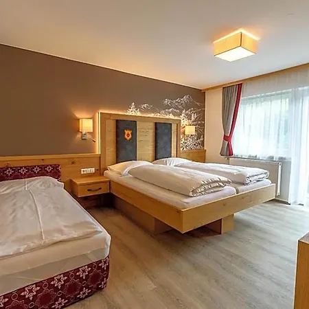 & Taferne Hotel