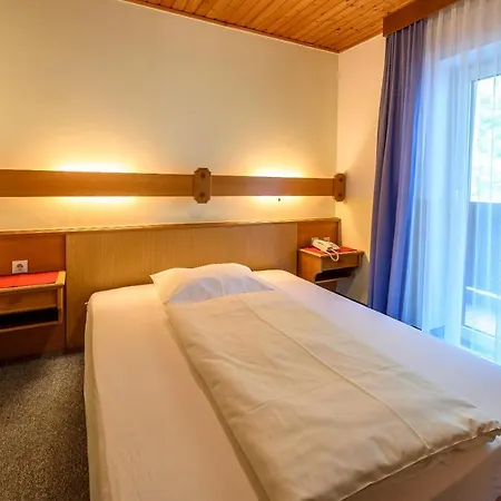 & Taferne Hotel 3*