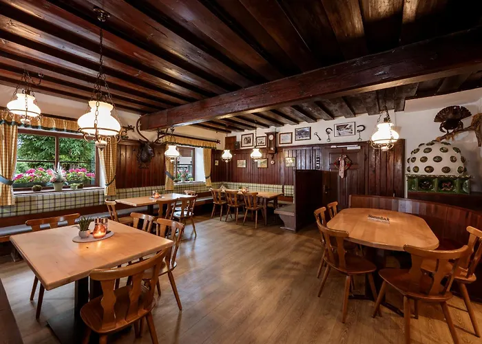 酒店 & Taferne 斯拉德明